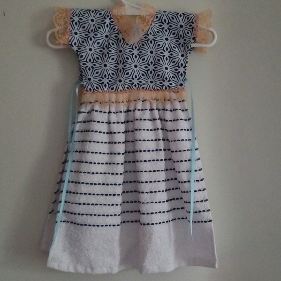 Homemade Dress Style Tea Towel Bundle (Blue) - Picture 6 of 8
